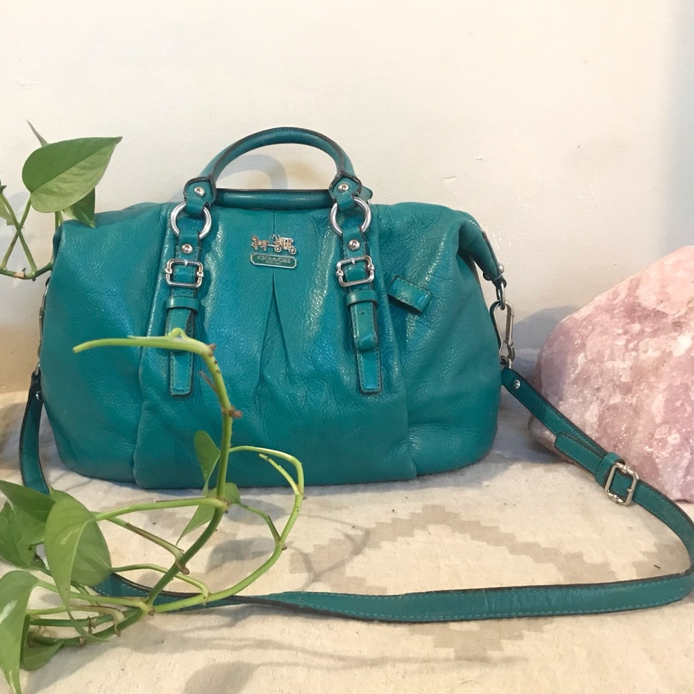 Coach Authentic used ✨